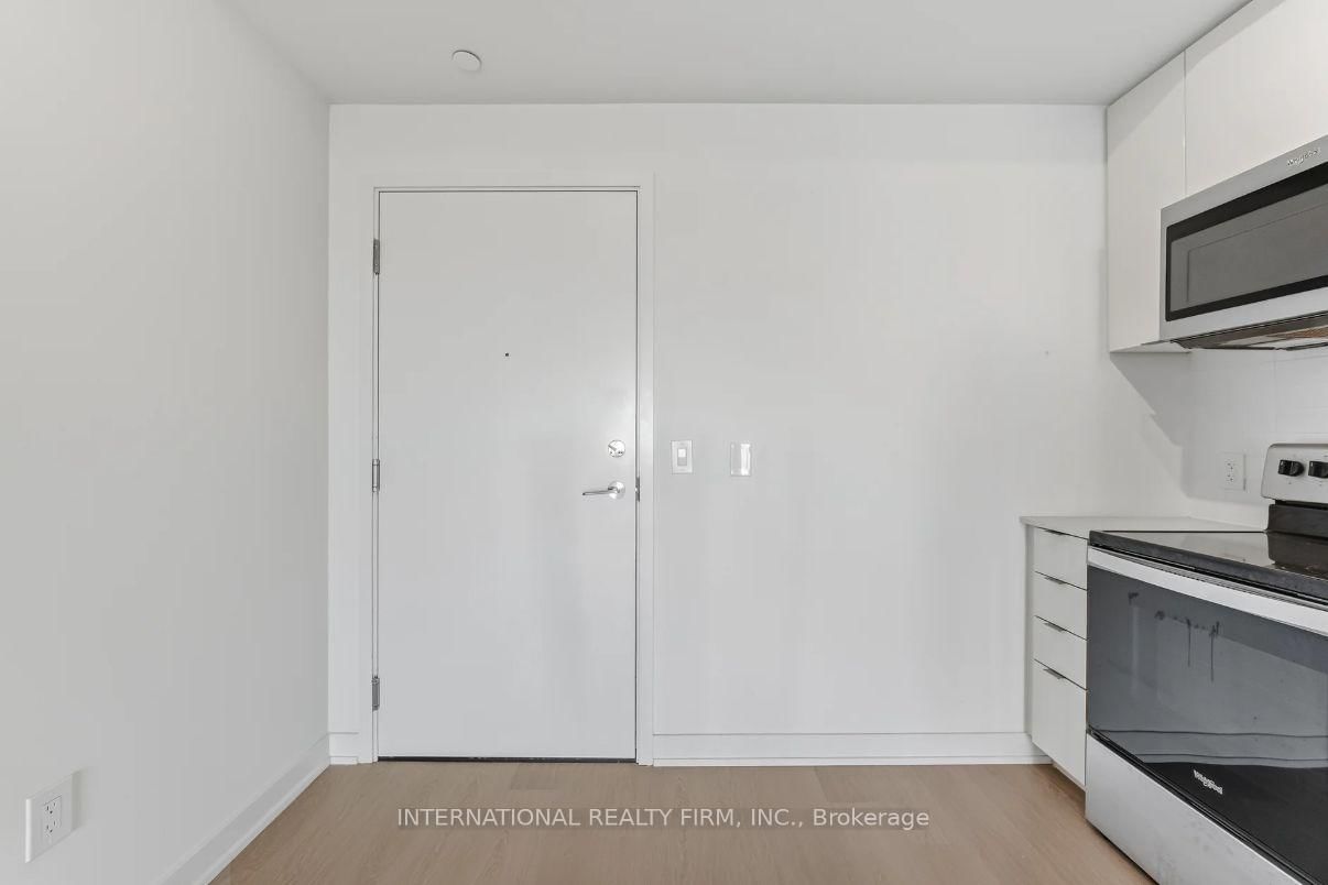 Condo for sale at 710-859 The Queensway, Toronto, Ontario, M8Z 1N8 - Stonegate-Queensway - MLS: W12995188