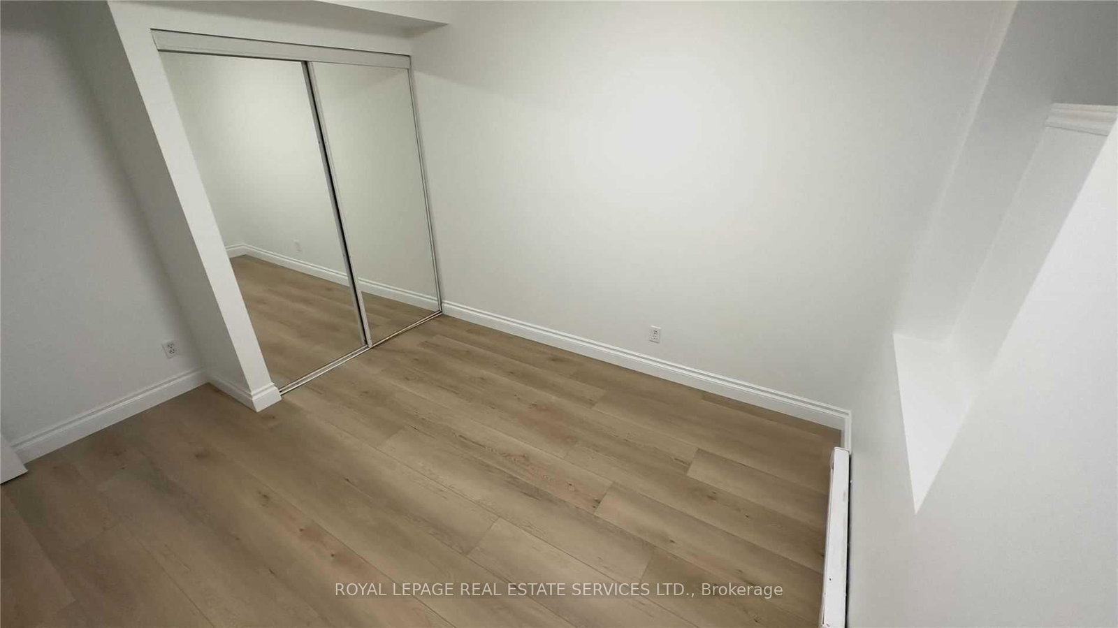 23 Church Street W, Unit 21 - Photo 6