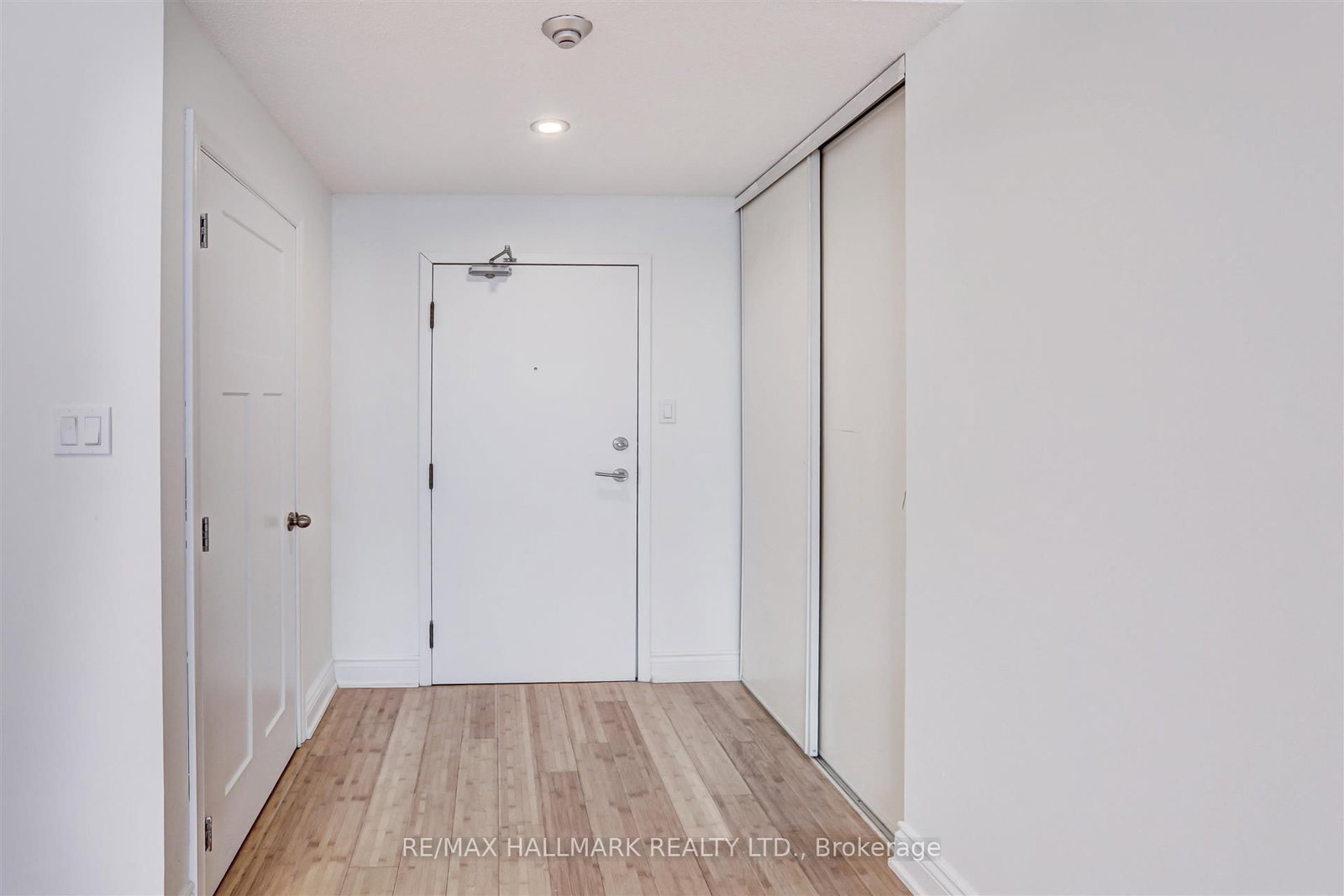 5 Rowntree Road, Unit 1916 Penthouse - Photo 4