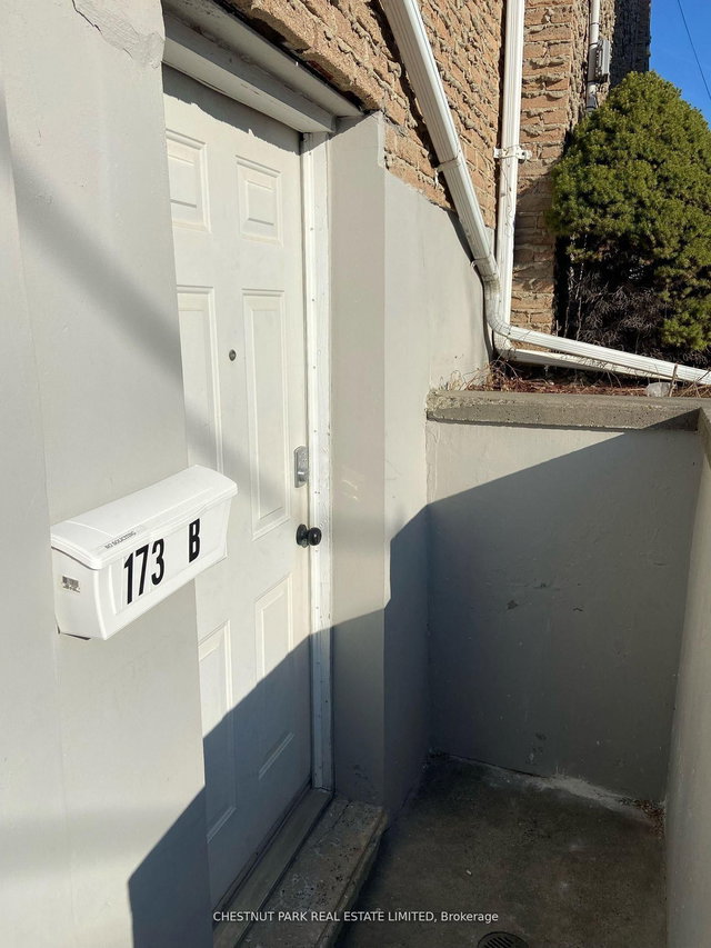 Lower - 173 Chambers Avenue