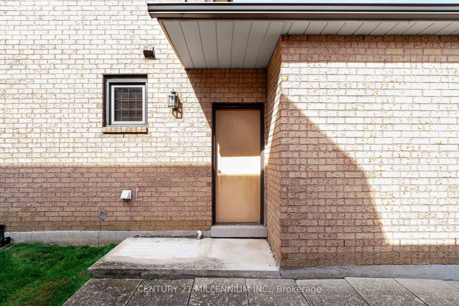 Detached House for sale at 10 Phelps Drive, Brampton, Ontario, L6X 3V5 - Northwood Park - MLS: W12995372