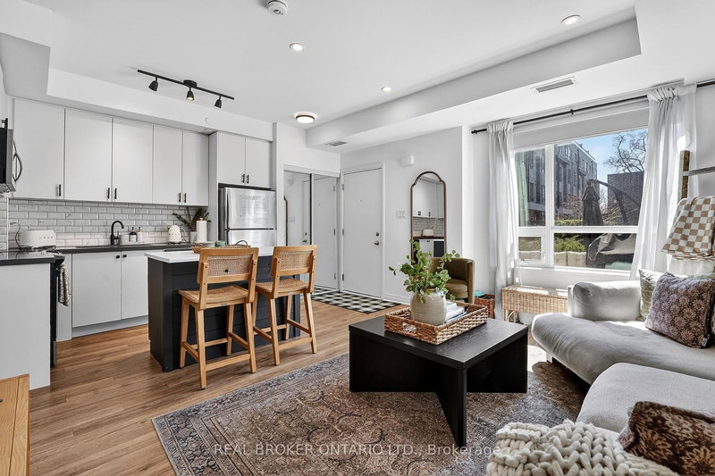 1238 Cawthra Rd #9, Mississauga, Ontario