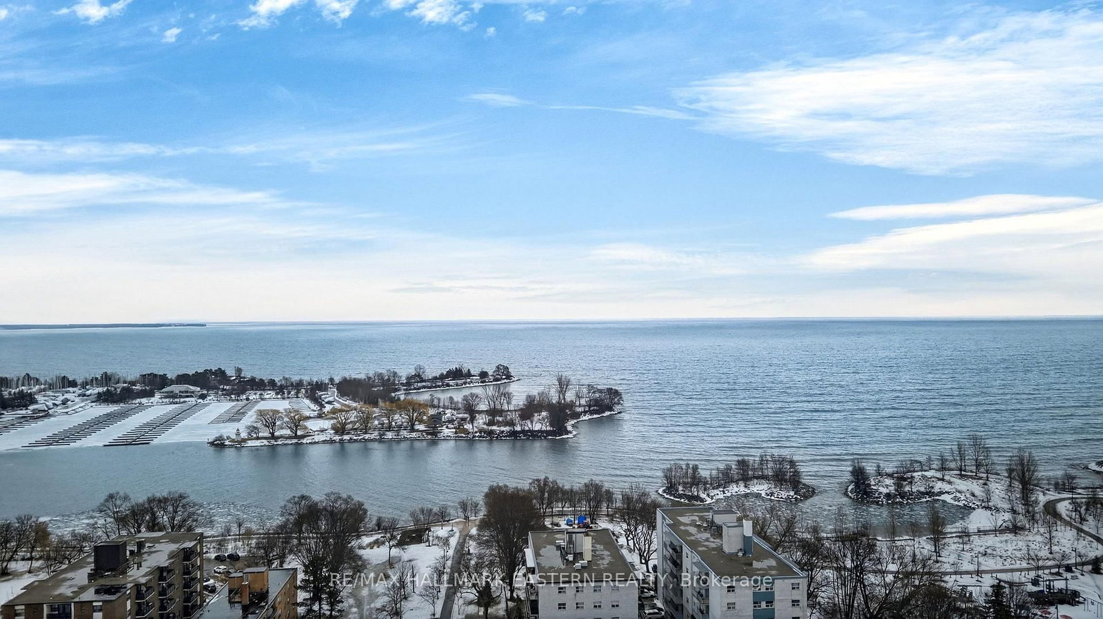 11 Superior Avenue, Unit Th3 - Photo 2