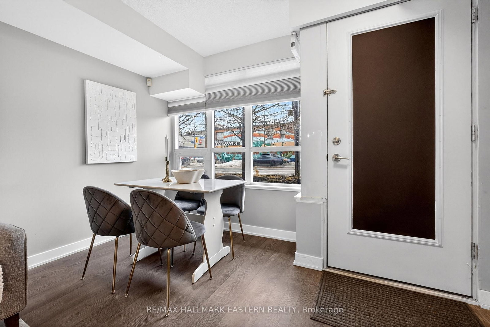 11 Superior Avenue, Unit Th3 - Photo 8