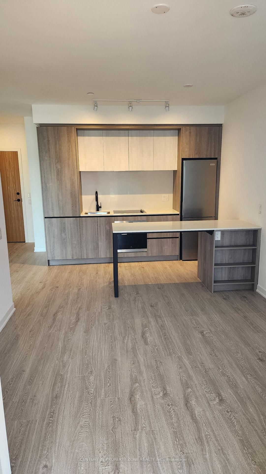 2495 Eglinton Avenue W, Unit 712 - Photo 12