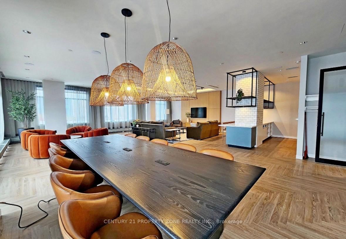 2495 Eglinton Avenue W, Unit 712 - Photo 7