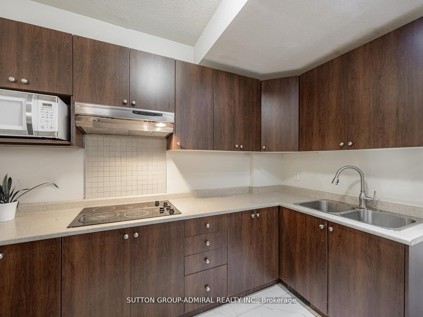 Semi-Detached House for sale at 101 River Rock Crescent, Brampton, Ontario, L7A 2W4 - Fletcher's Meadow - MLS: W12995530