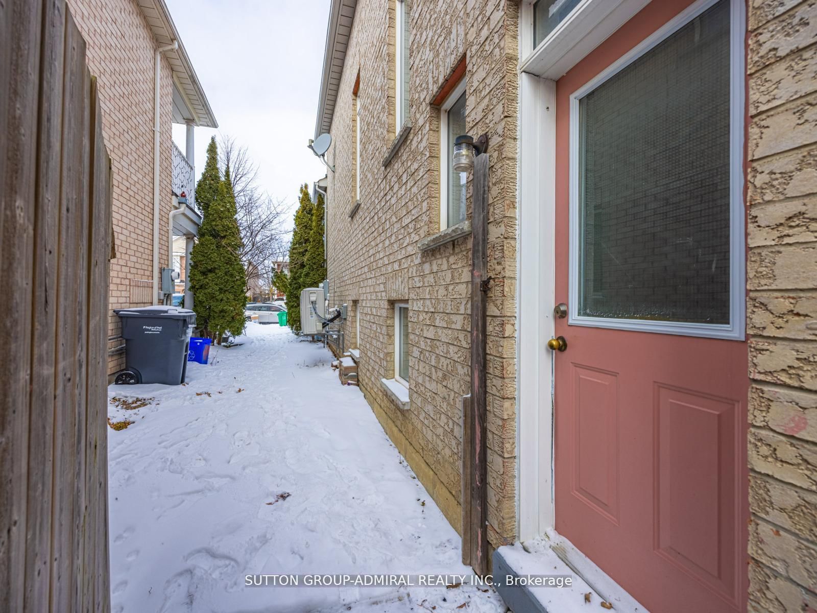 Semi-Detached House for sale at 101 River Rock Crescent, Brampton, Ontario, L7A 2W4 - Fletcher's Meadow - MLS: W12995530