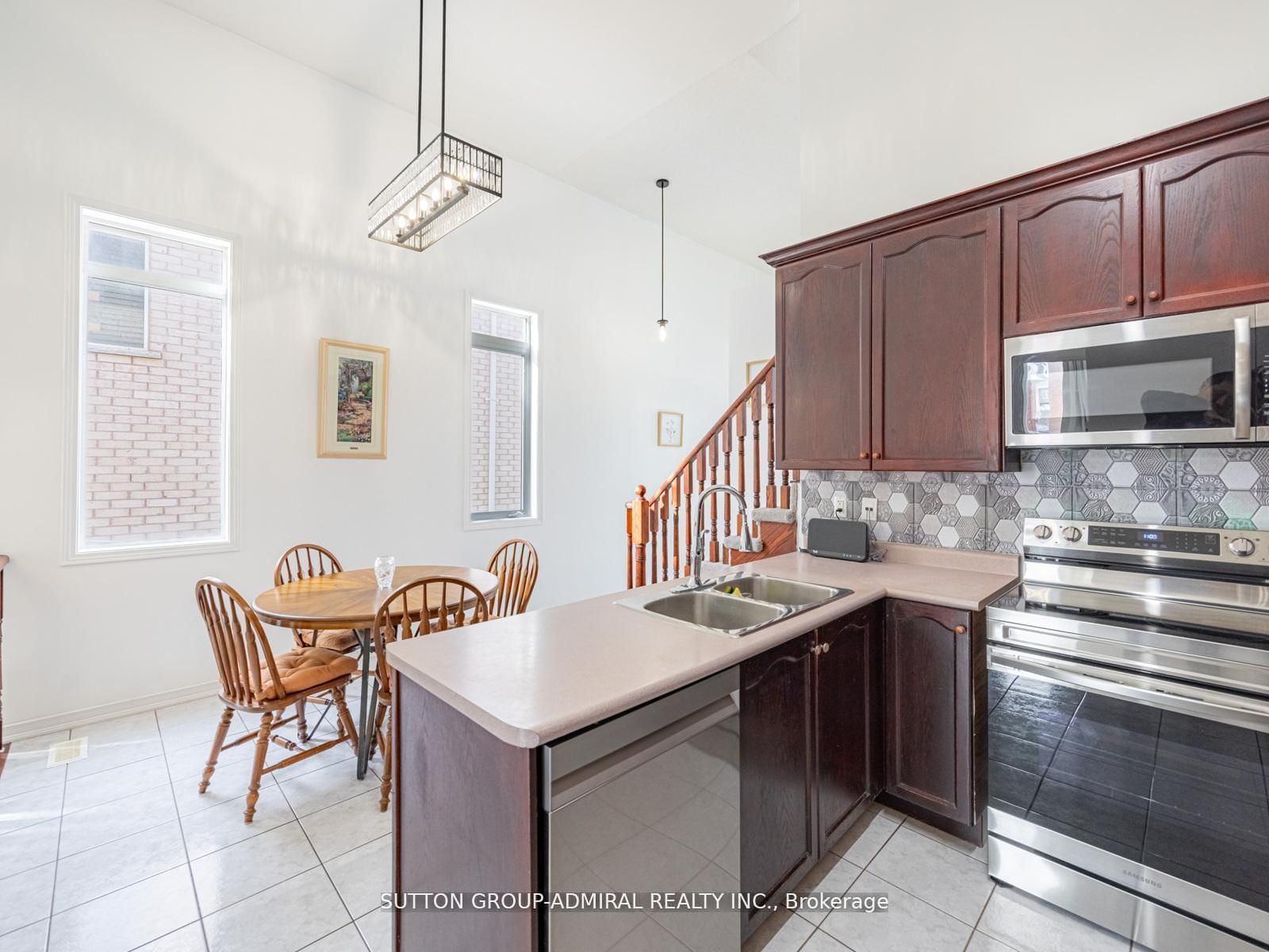 Semi-Detached House for sale at 101 River Rock Crescent, Brampton, Ontario, L7A 2W4 - Fletcher's Meadow - MLS: W12995530