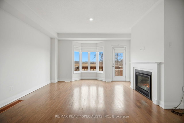 13 Dalbeattie Drive N