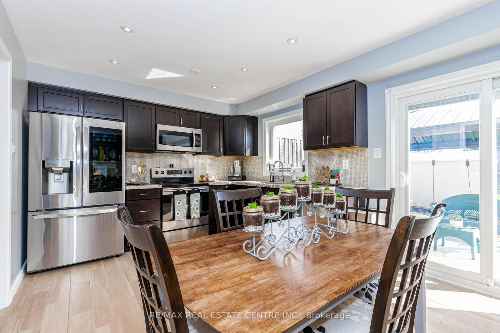 Semi-Detached House for sale at 60 Native Landing, Brampton, Ontario, L6X 5B1 - Fletcher's Creek Village - MLS: W12995632