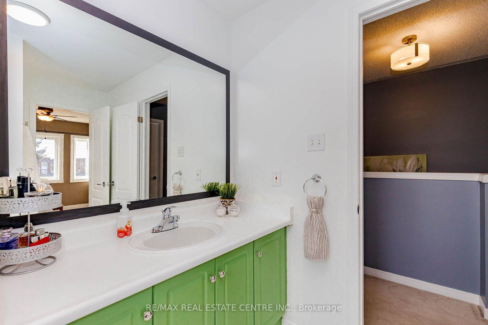 Semi-Detached House for sale at 60 Native Landing, Brampton, Ontario, L6X 5B1 - Fletcher's Creek Village - MLS: W12995632