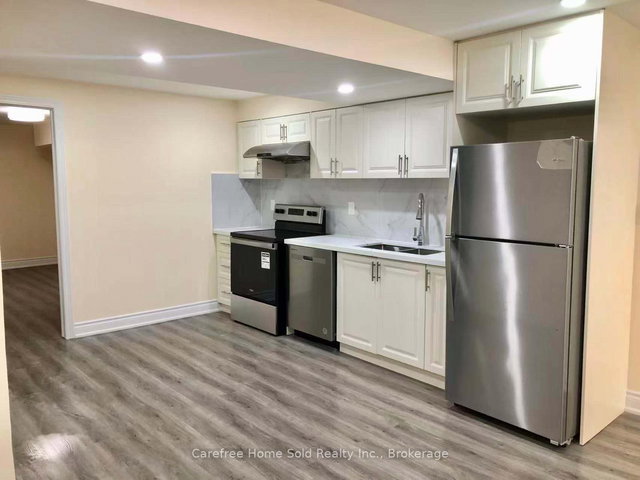 Lower - 31 Lavallee Crescent