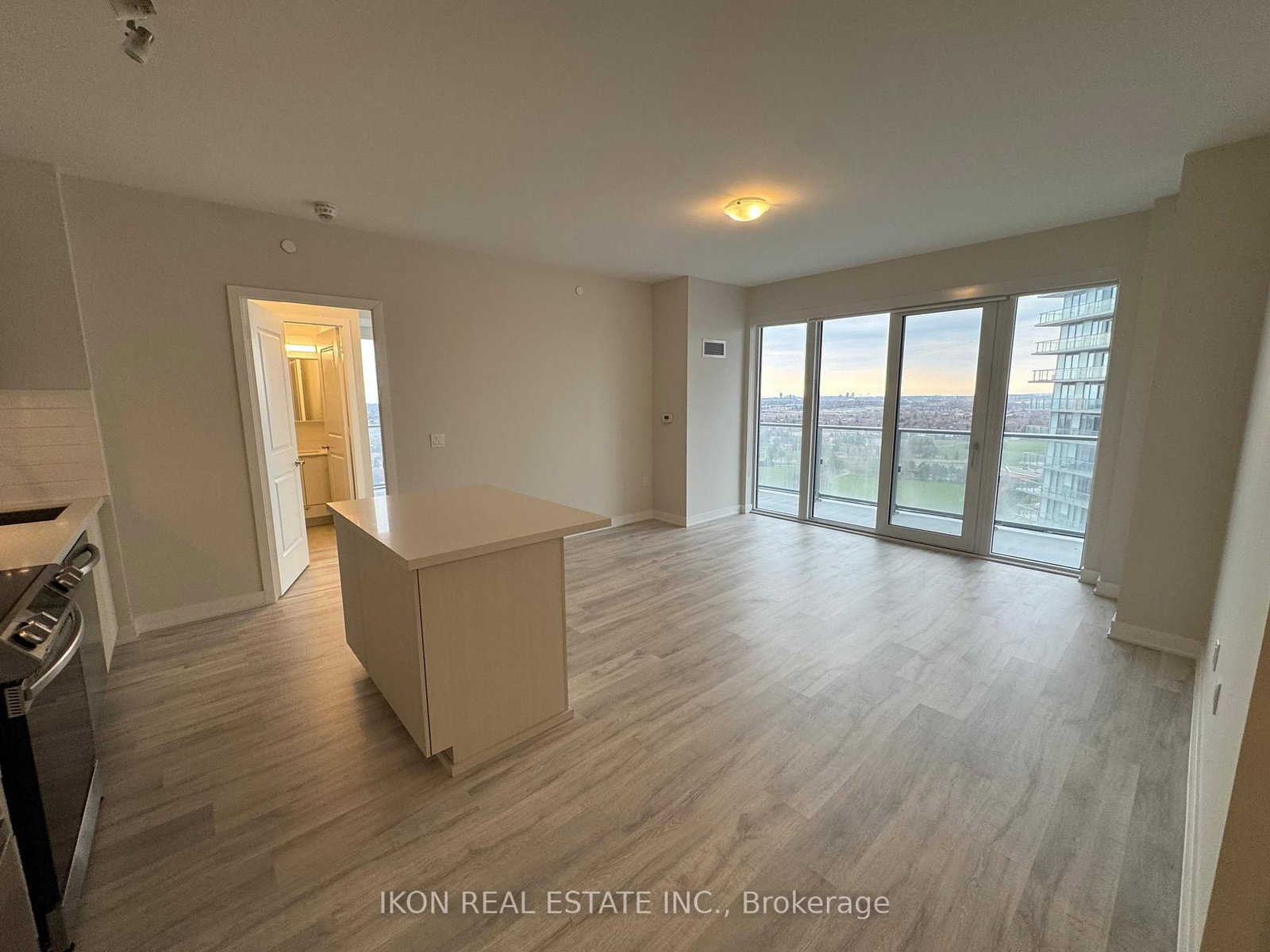 4675 Metcalfe Avenue, Unit 1804 - Photo 12