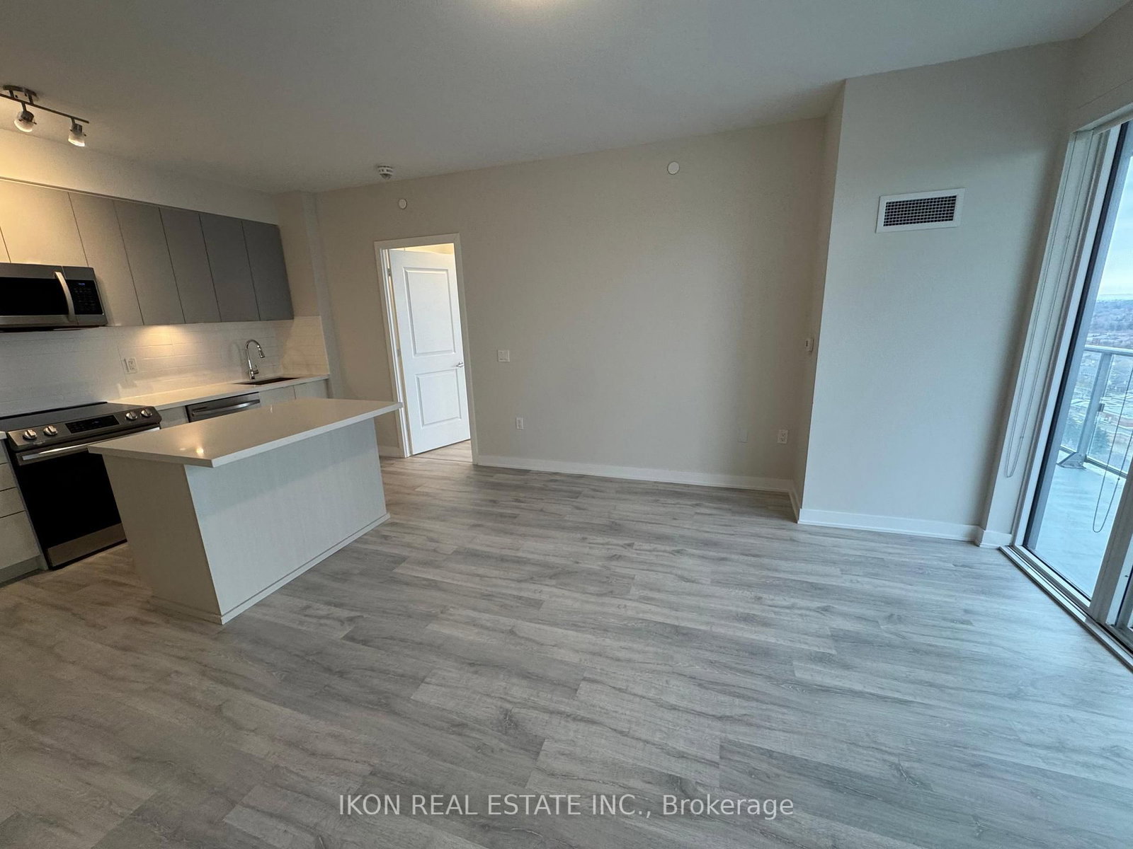 4675 Metcalfe Avenue, Unit 1804 - Photo 19