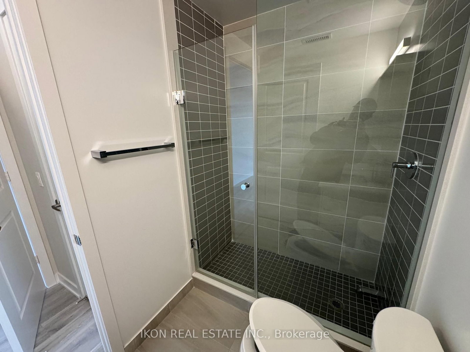 4675 Metcalfe Avenue, Unit 1804 - Photo 31