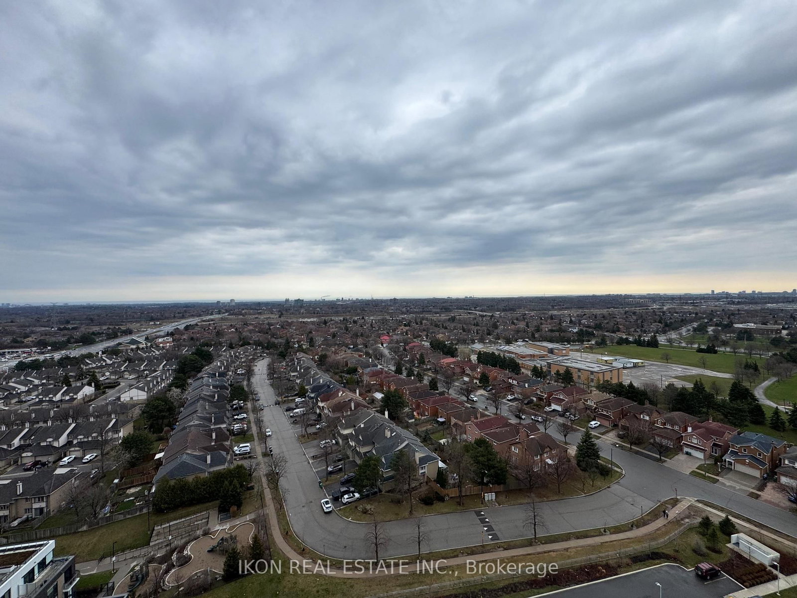 4675 Metcalfe Avenue, Unit 1804 - Photo 33