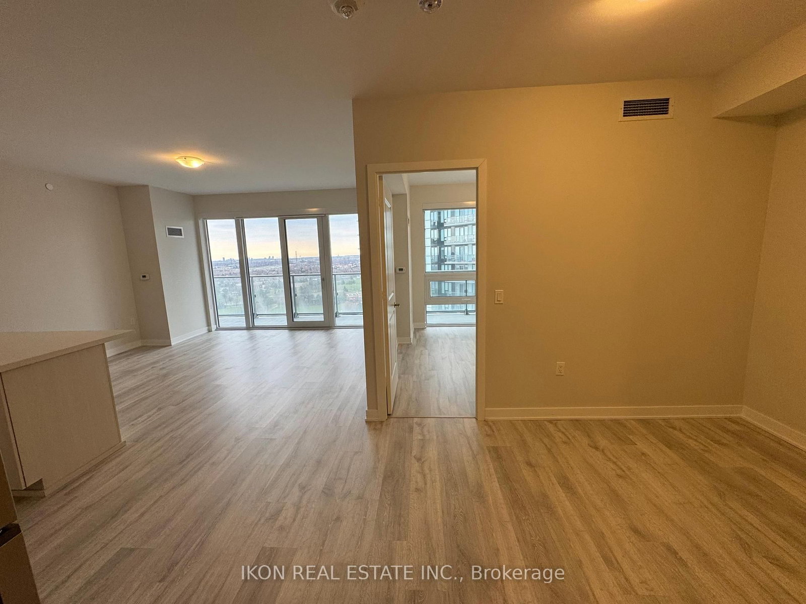 4675 Metcalfe Avenue, Unit 1804 - Photo 46