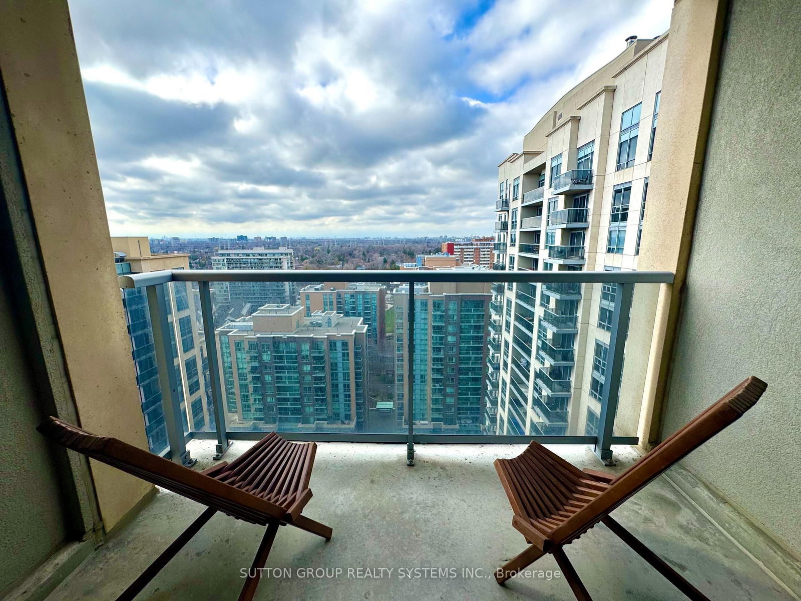 3 Michael Power Place, Unit 2309 - Photo 9