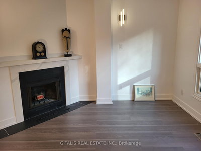 12 - 200 Keele St | Toronto | Image