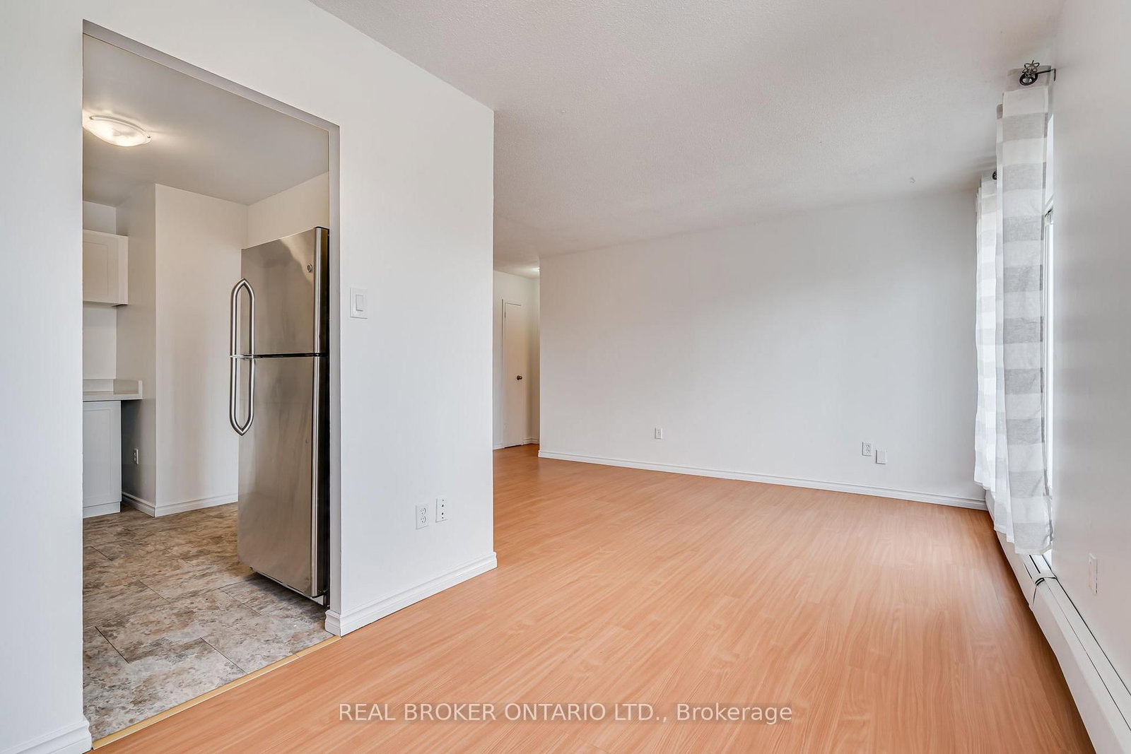 9 Princess Street, Unit 304 - Photo 11