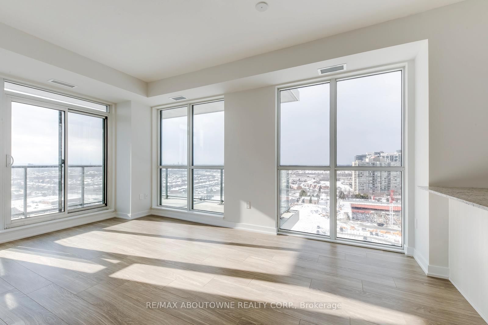 4085 Parkside Village Drive, Unit 1502 - Photo 15