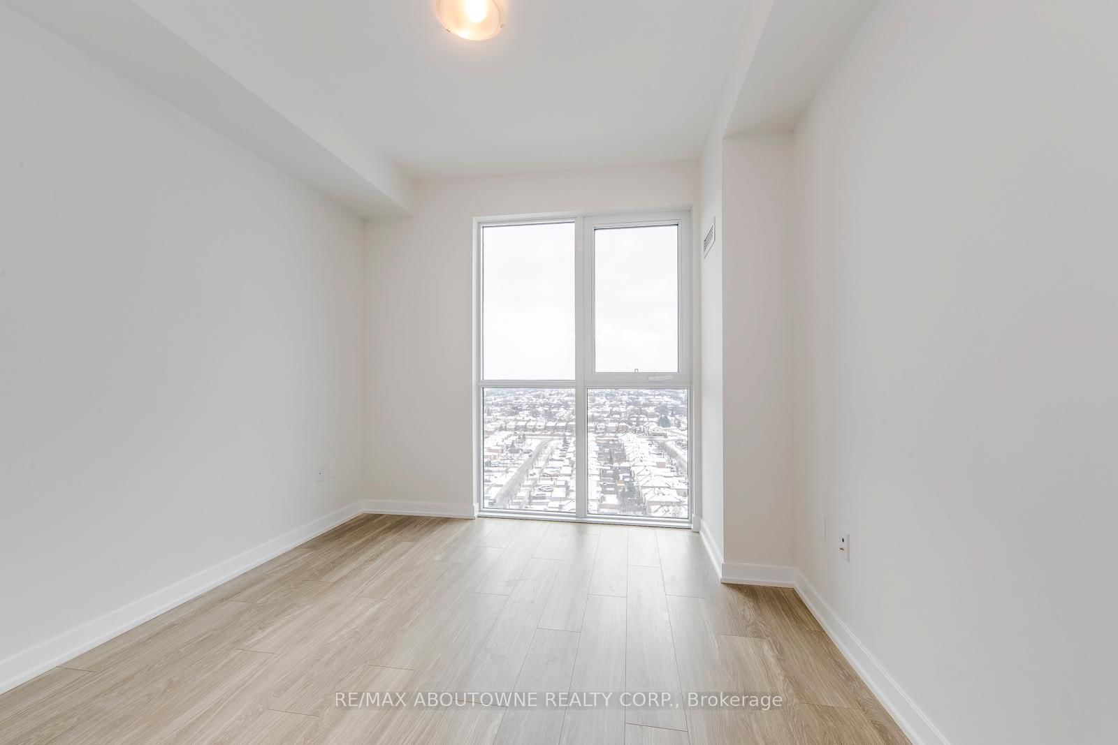 4085 Parkside Village Drive, Unit 1502 - Photo 23