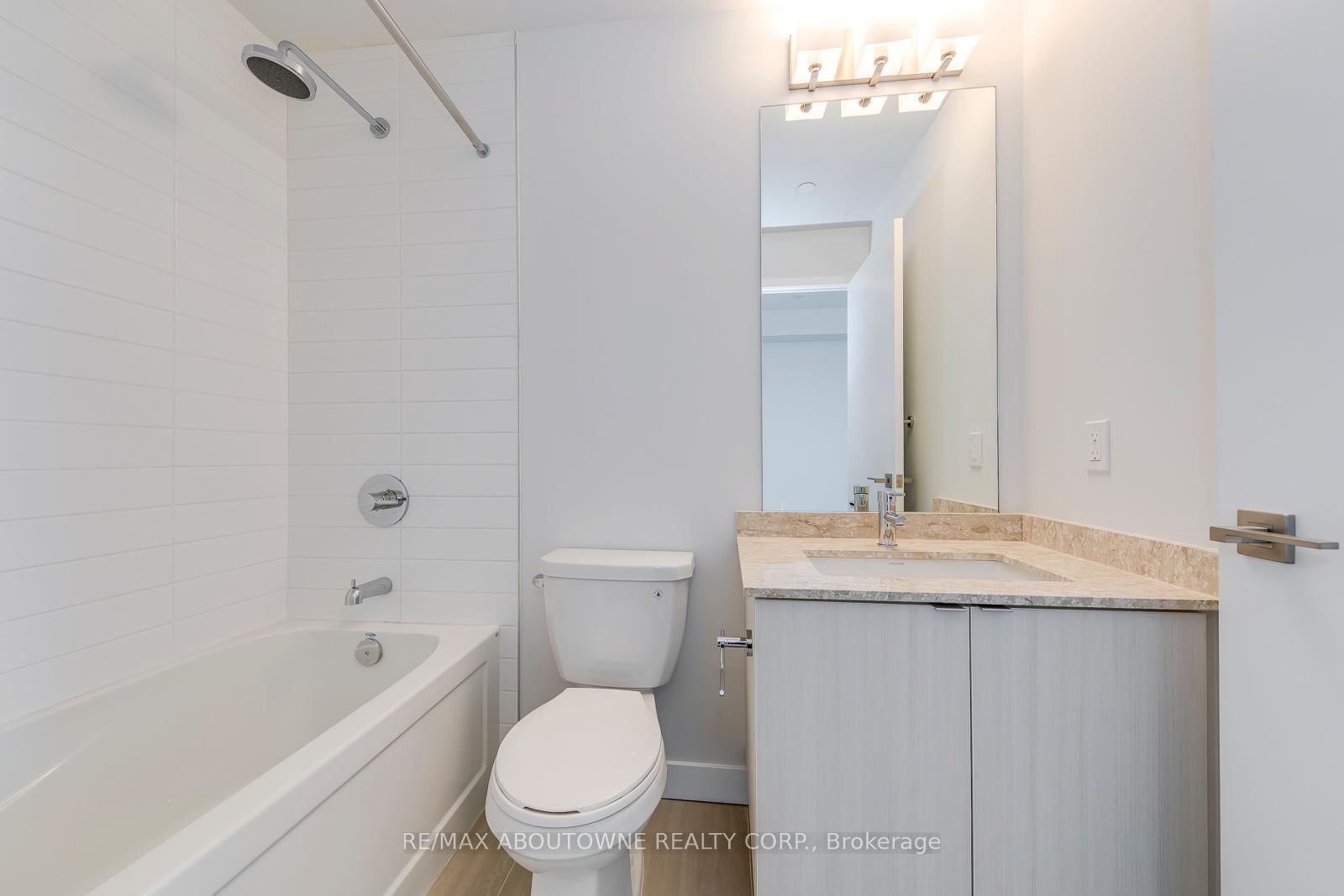 4085 Parkside Village Drive, Unit 1502 - Photo 32