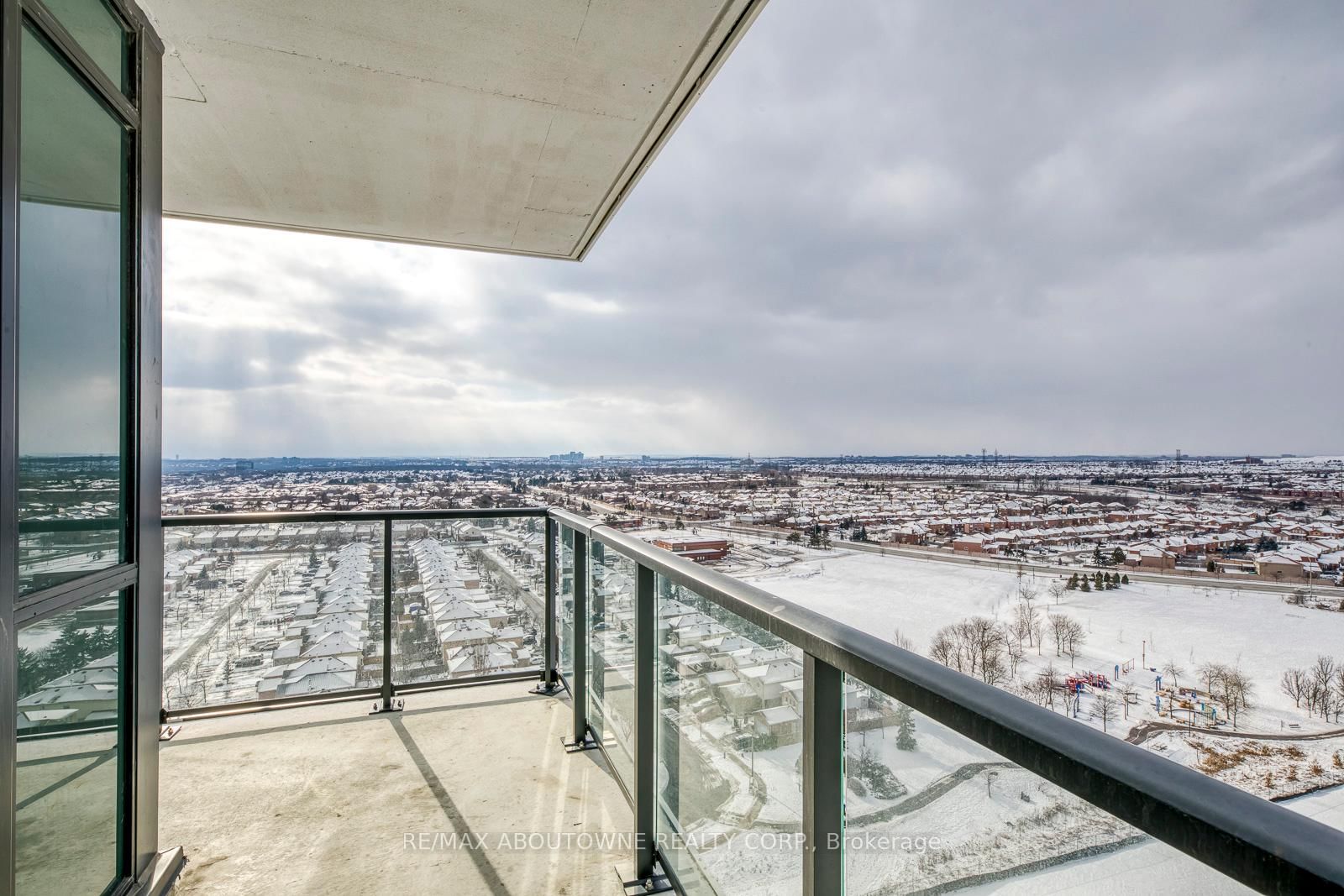 4085 Parkside Village Drive, Unit 1502 - Photo 37