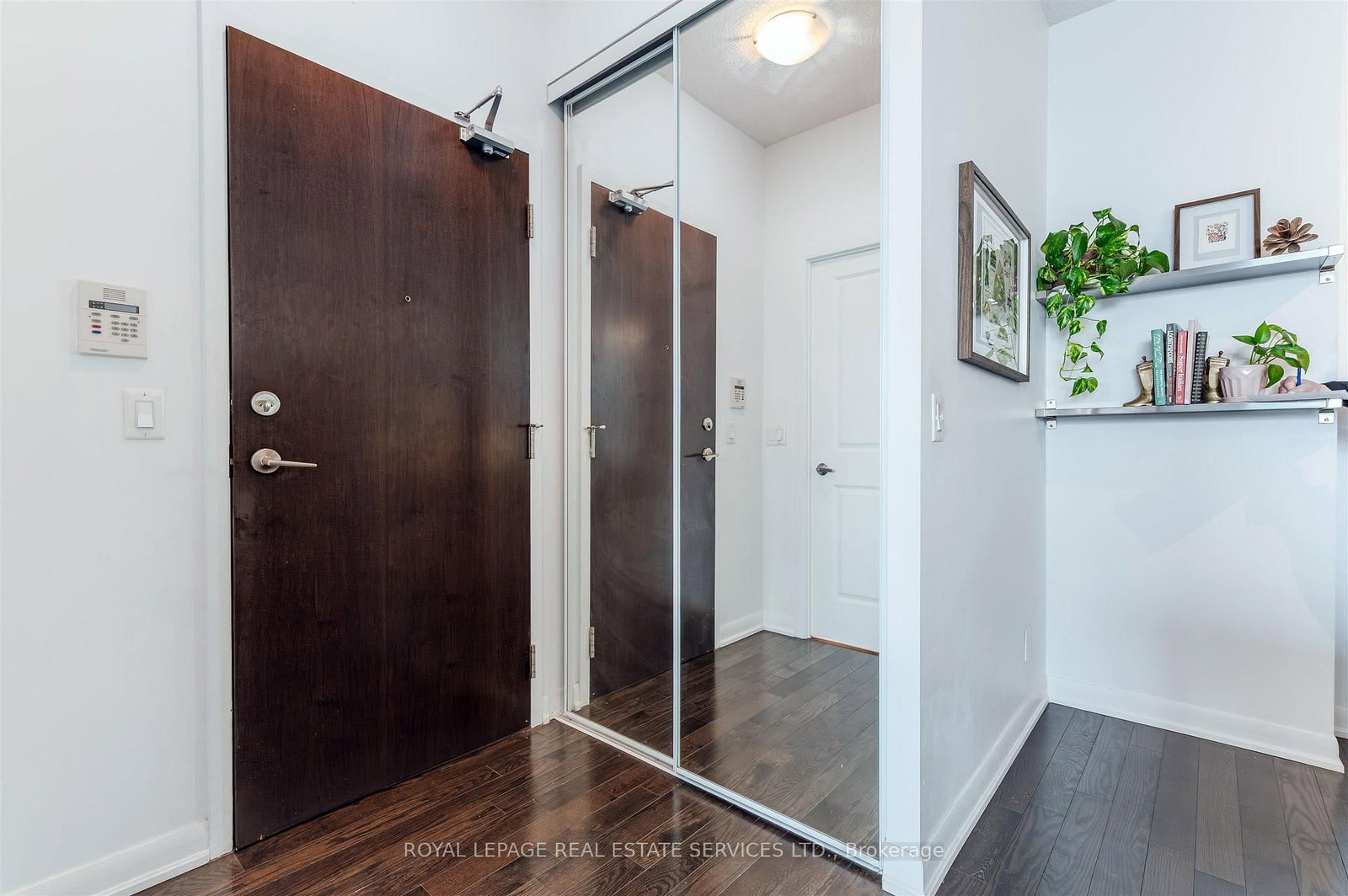 215 Sherway Gardens Road, Unit PH101 - Photo 15