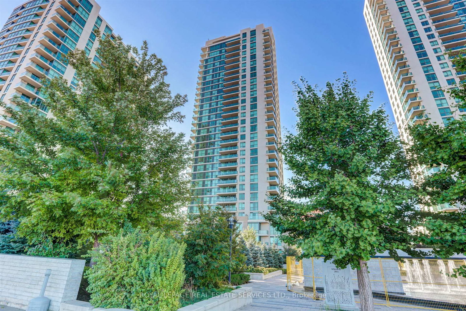 215 Sherway Gardens Road, Unit PH101 - Photo 29