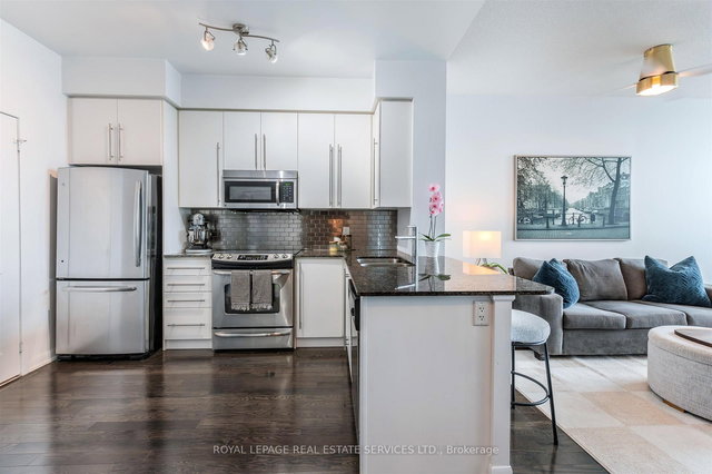 PH101 - 215 Sherway Gardens Road