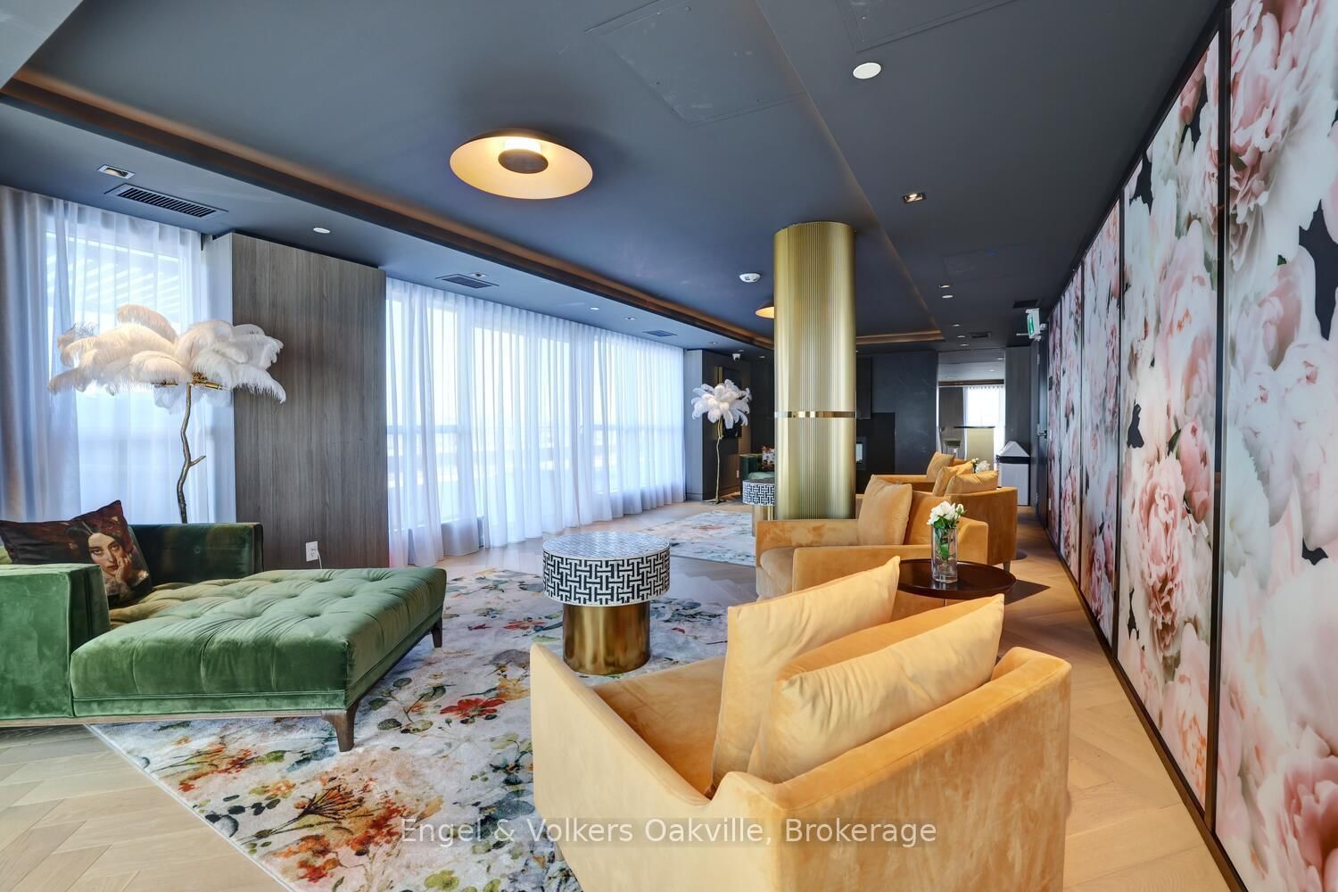 405 Dundas Street W, Unit 307 - Photo 36