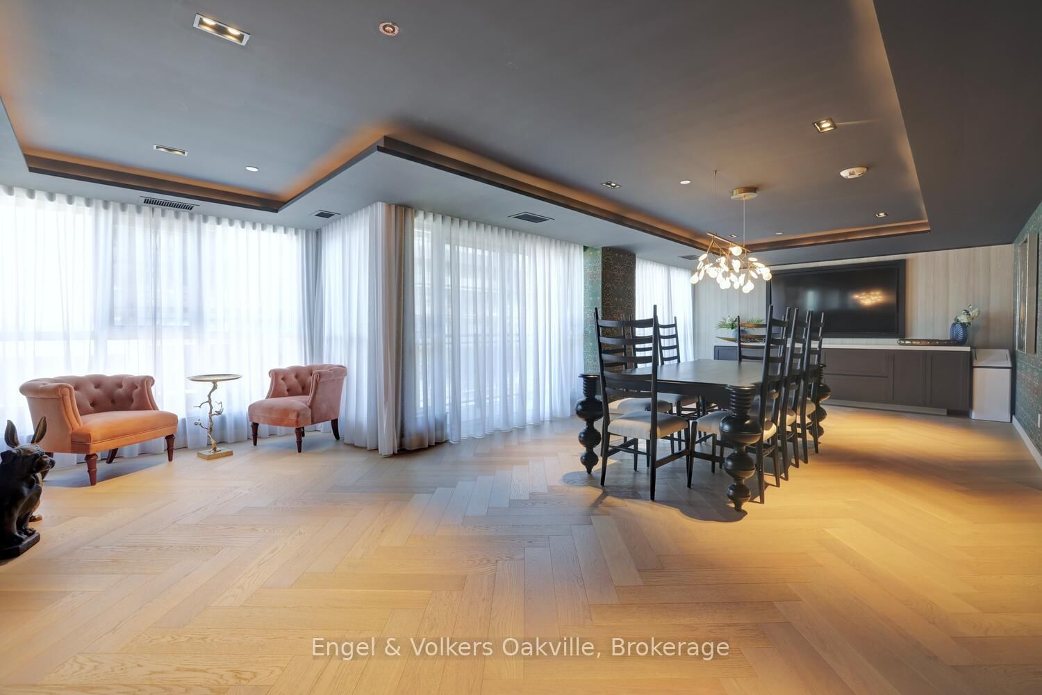 405 Dundas Street W, Unit 307 - Photo 41