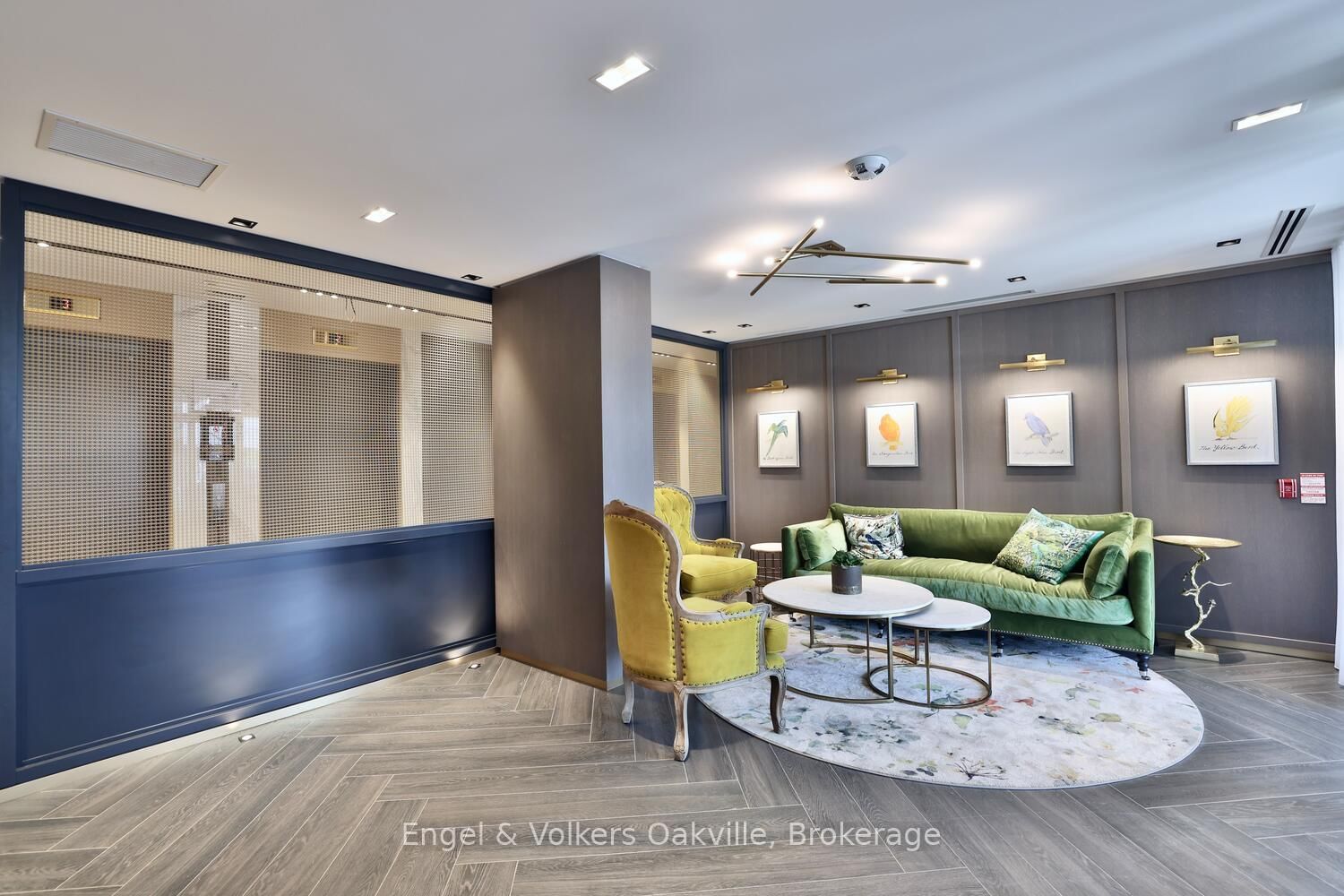 405 Dundas Street W, Unit 307 - Photo 5