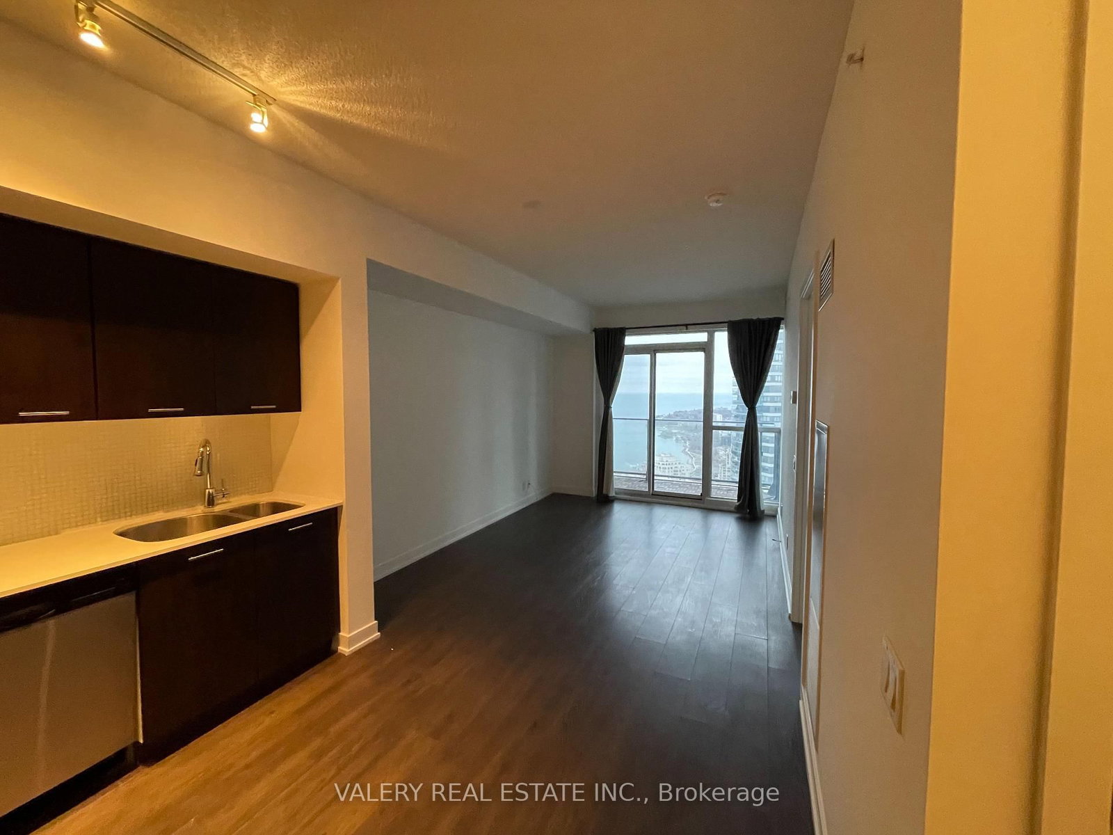 2200 Lake Shore Boulevard W, Unit 4003 - Photo 12