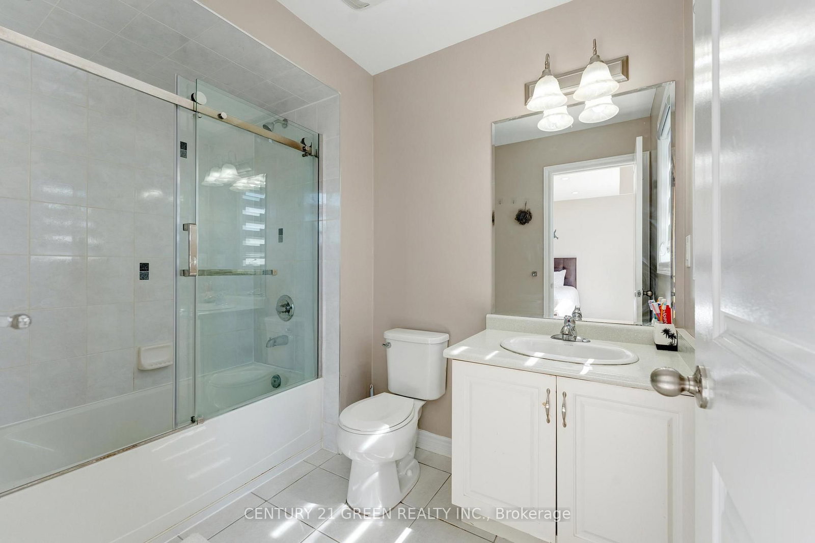 15 Hoxton Road - Photo 32