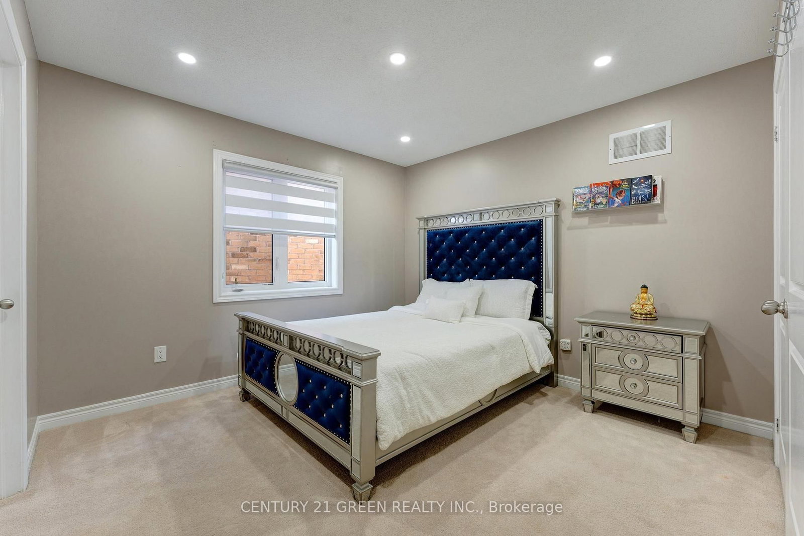 15 Hoxton Road - Photo 37