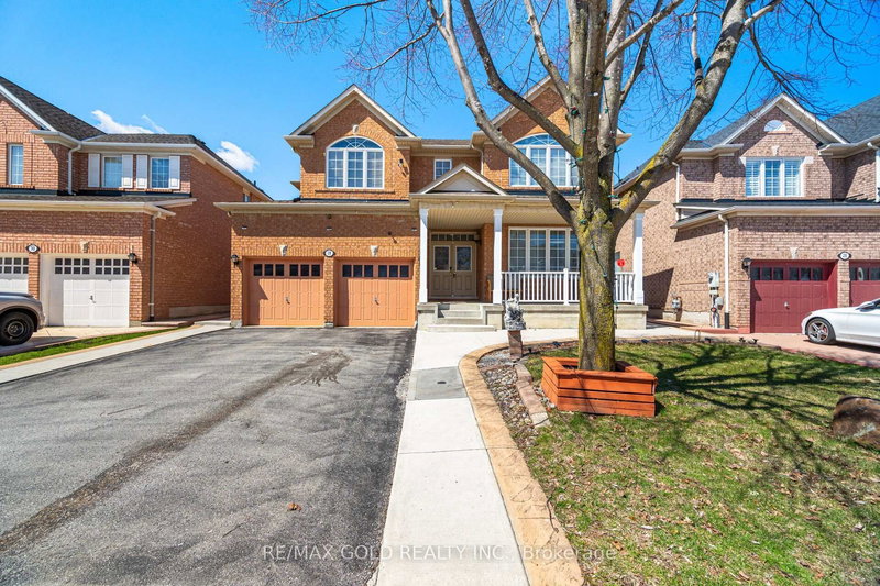 28 Latania Blvd, Brampton, Ontario