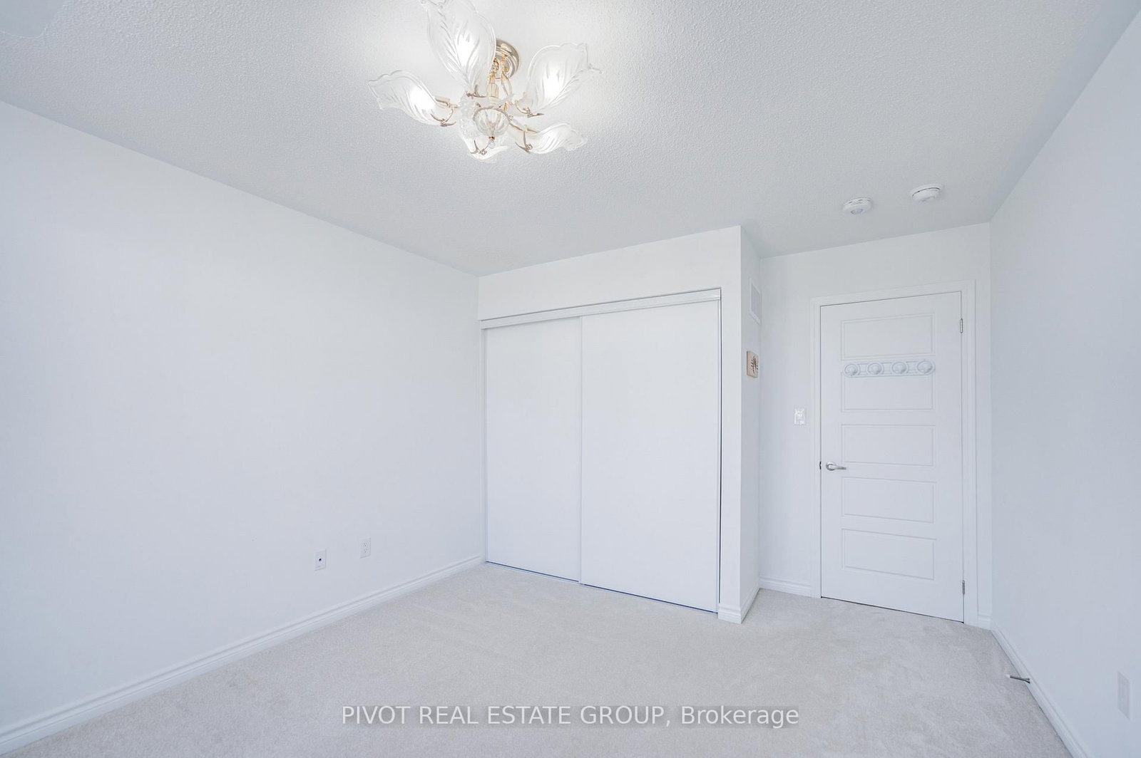 Detached House for sale at 1226 Muskoka Heights, Milton, Ontario, L9E 1Y6 - Bowes - MLS: W12996002