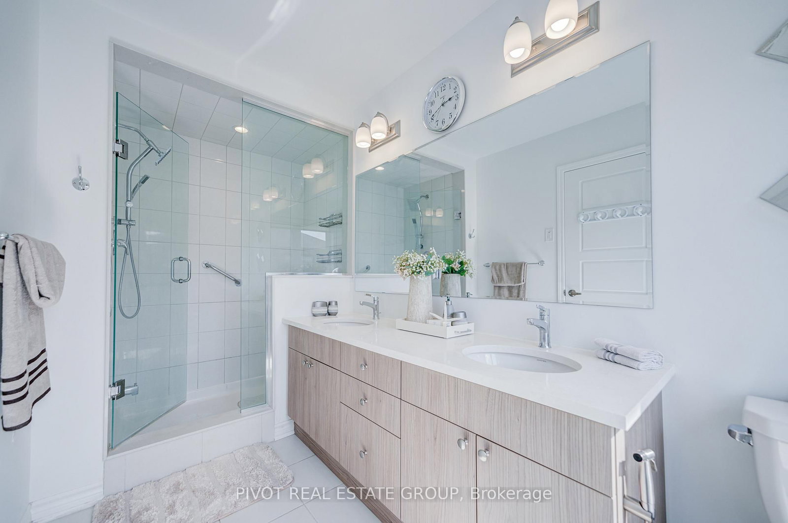 Detached House for sale at 1226 Muskoka Heights, Milton, Ontario, L9E 1Y6 - Bowes - MLS: W12996002