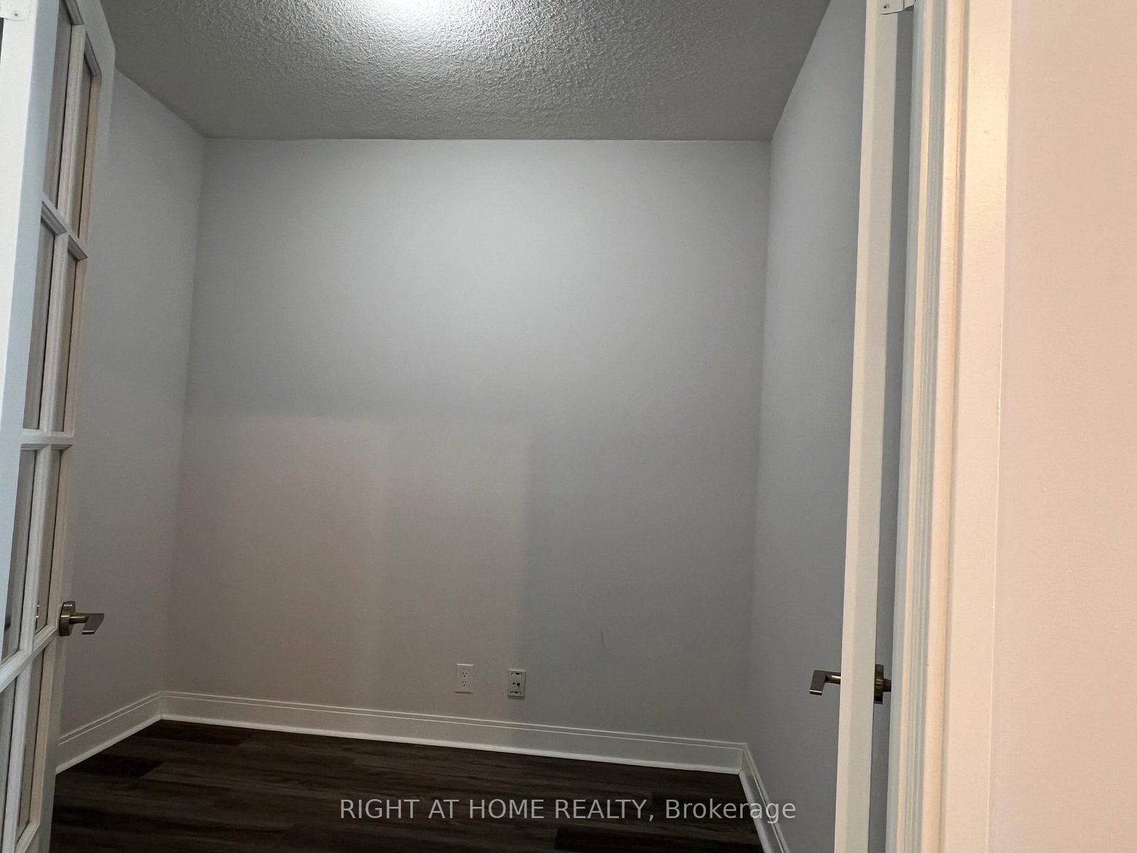 80 Absolute Avenue, Unit 2101 - Photo 12