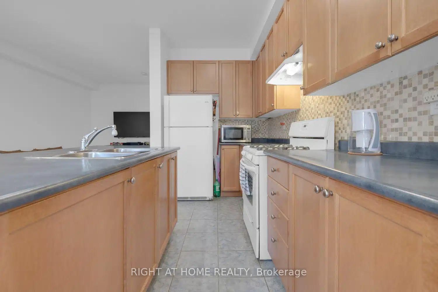 Semi-Detached House for sale at 53 Silent Pond Crescent, Brampton, Ontario, L6V 4S9 - Madoc - MLS: W12996172