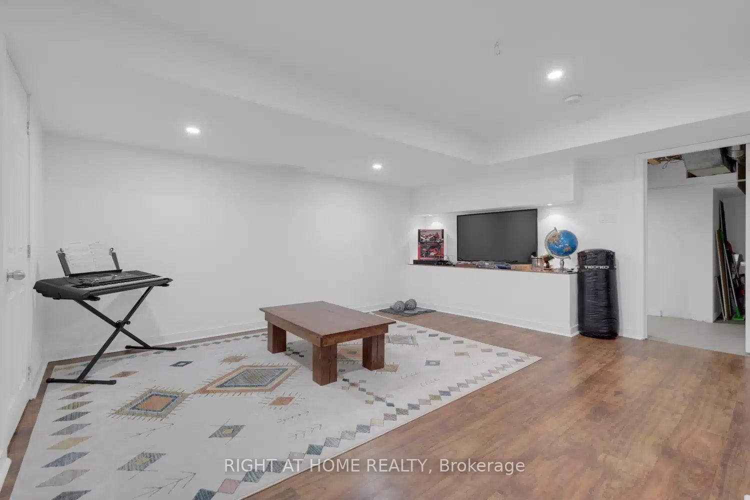 Semi-Detached House for sale at 53 Silent Pond Crescent, Brampton, Ontario, L6V 4S9 - Madoc - MLS: W12996172