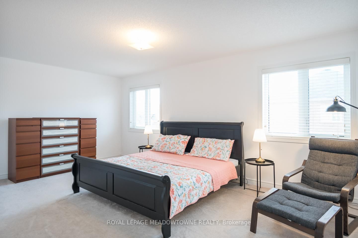 Detached House for sale at 471 Ollerenshaw Pt, Milton, Ontario, L9T 8P7 - Harrison - MLS: W12996210