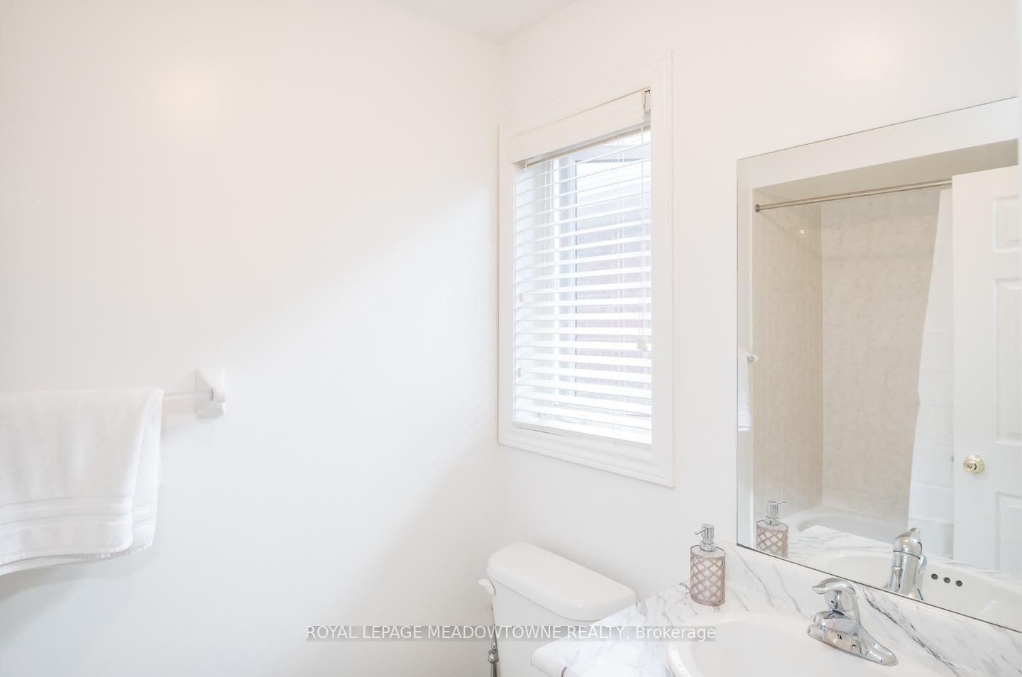 Detached House for sale at 471 Ollerenshaw Pt, Milton, Ontario, L9T 8P7 - Harrison - MLS: W12996210