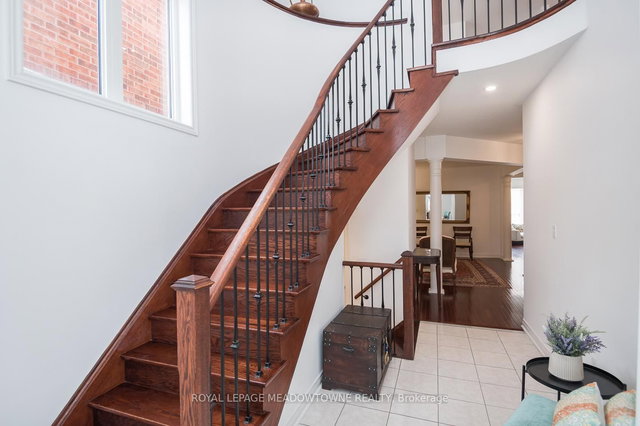 471 Ollerenshaw Point