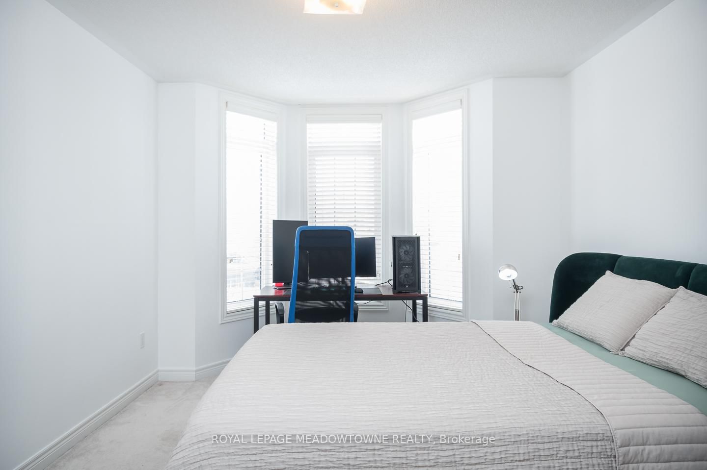 Detached House for sale at 471 Ollerenshaw Pt, Milton, Ontario, L9T 8P7 - Harrison - MLS: W12996210