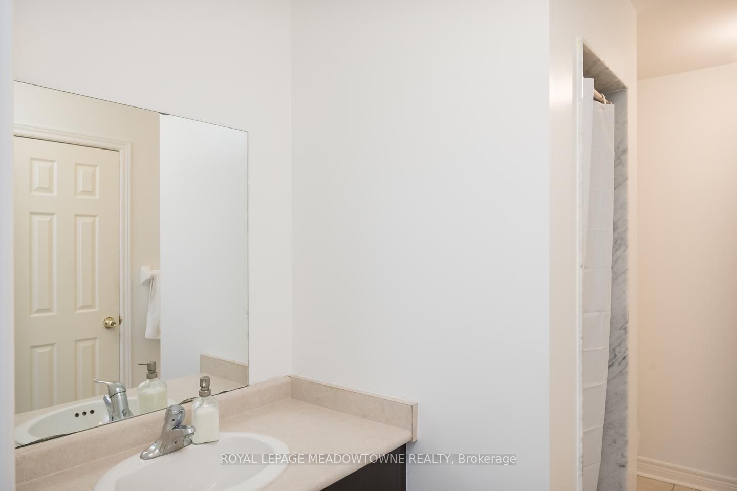 Detached House for sale at 471 Ollerenshaw Pt, Milton, Ontario, L9T 8P7 - Harrison - MLS: W12996210