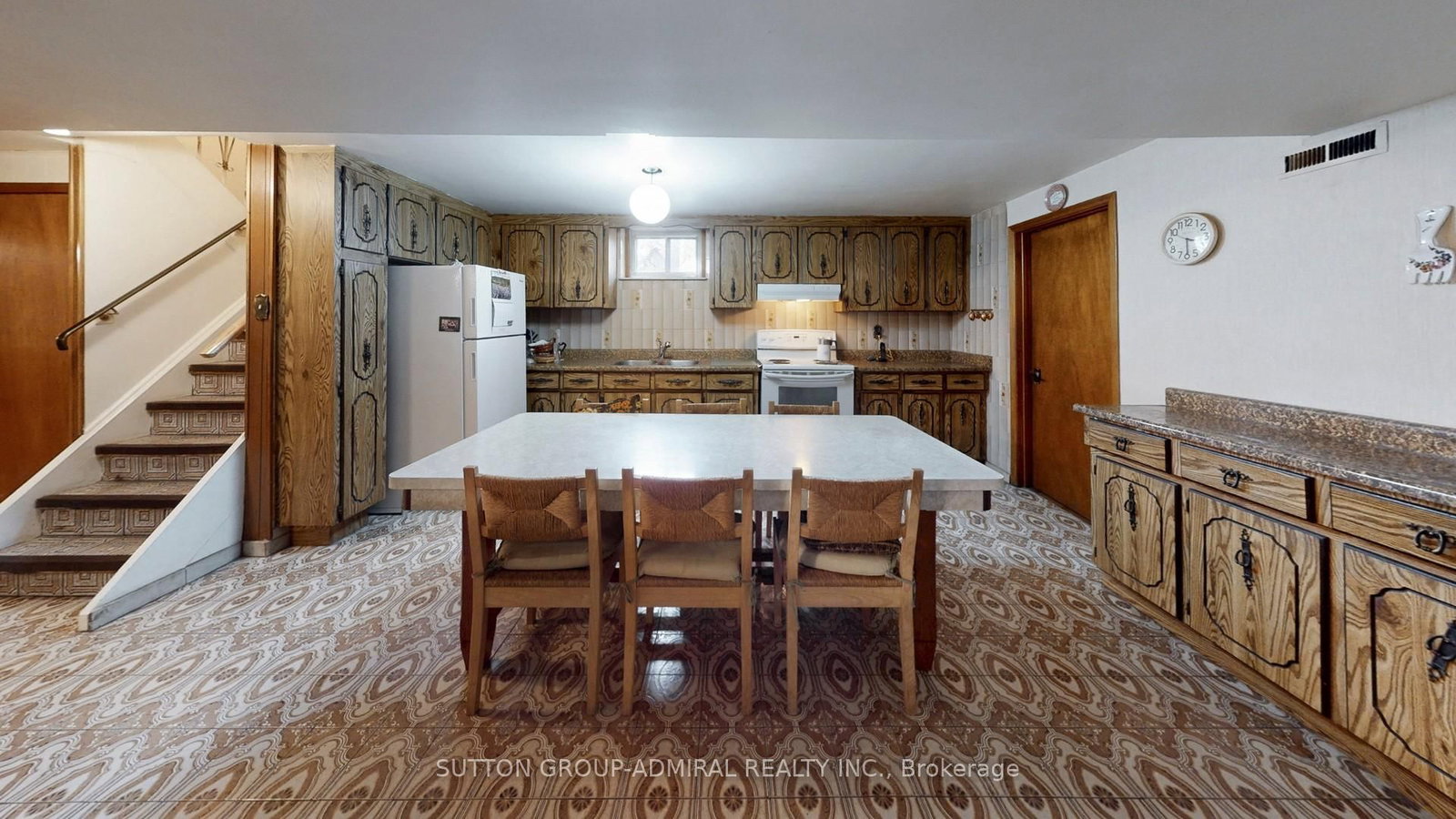 119 Brampton Road • Toronto, ON photo 25